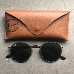 Ray-Ban Round Metal Classic Sunglasses